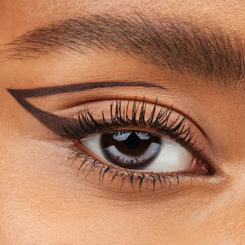 Essence Stay & Play matita eyeliner in gel 02 But First Espresso