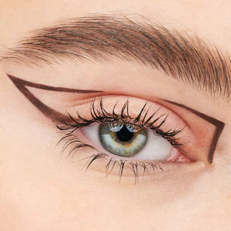 Essence Stay & Play matita eyeliner in gel 02 But First Espresso