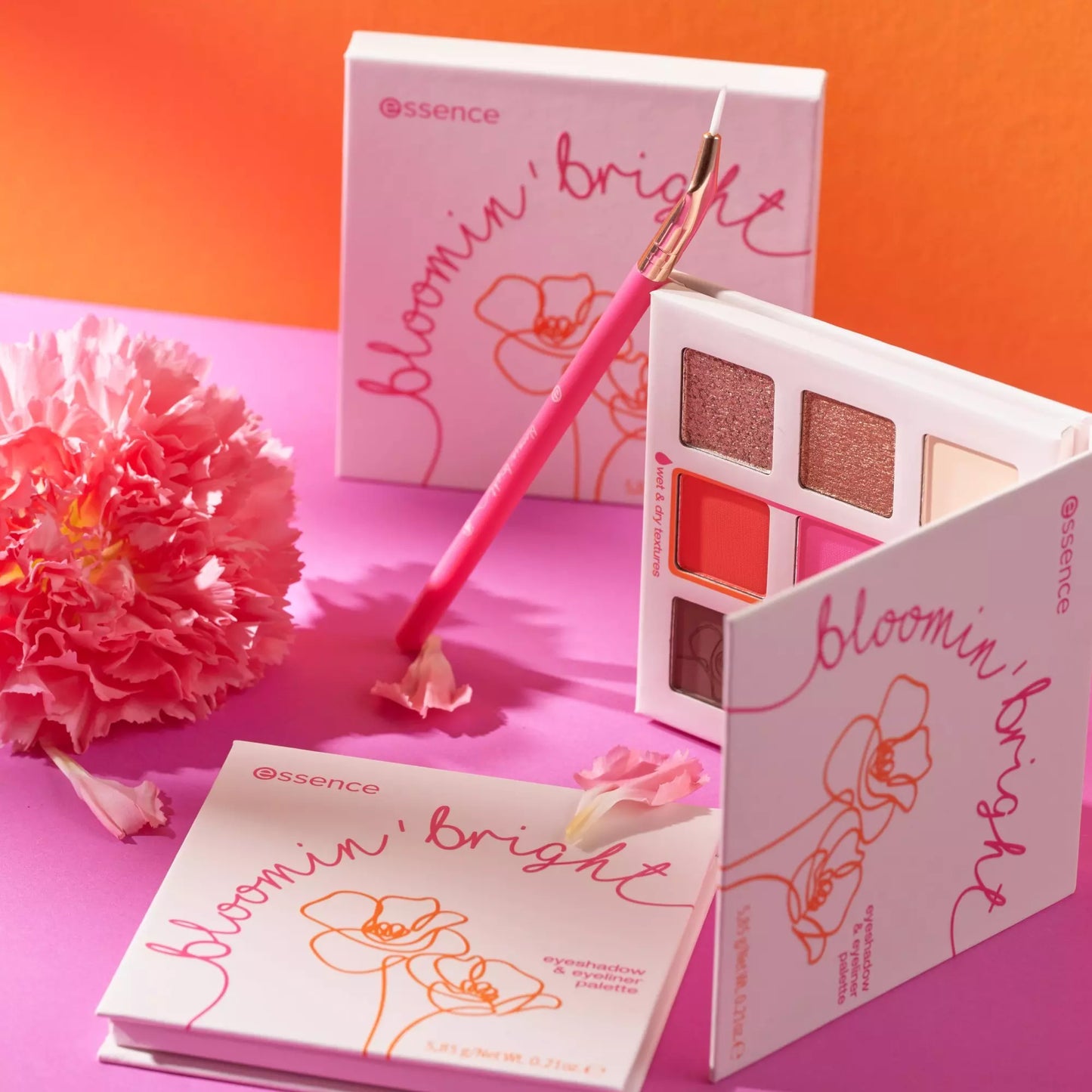 Essence bloomin' bright pennellino a punta fine per eyeliner