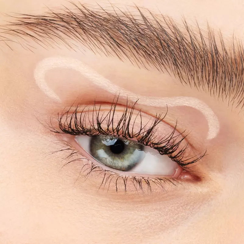 Essence Stay & Play matita eyeliner in gel 03 Silky Nude