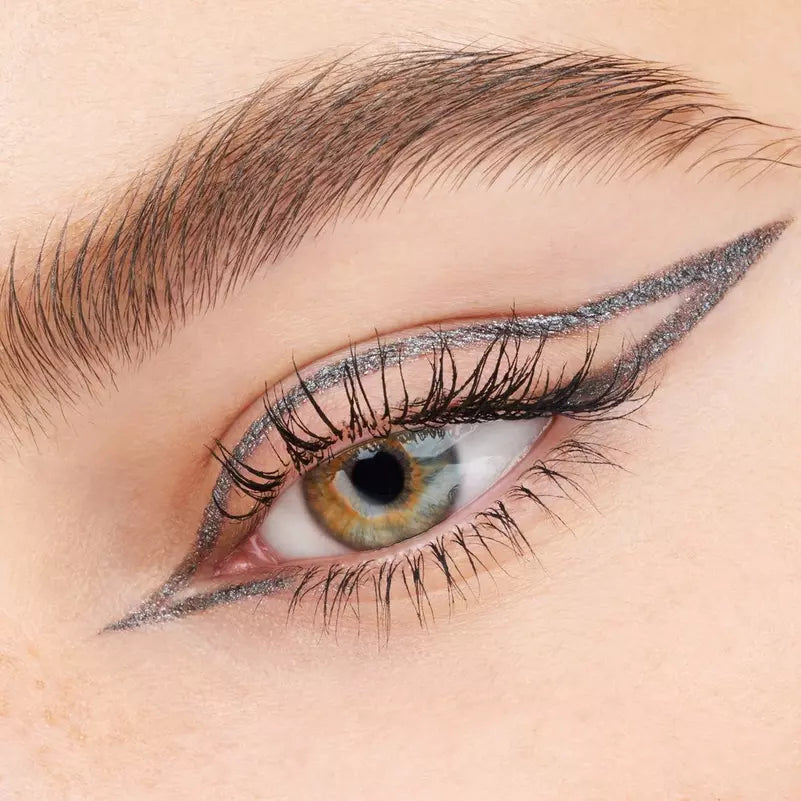 Essence Stay & Play matita eyeliner in gel 08 Stardust Love