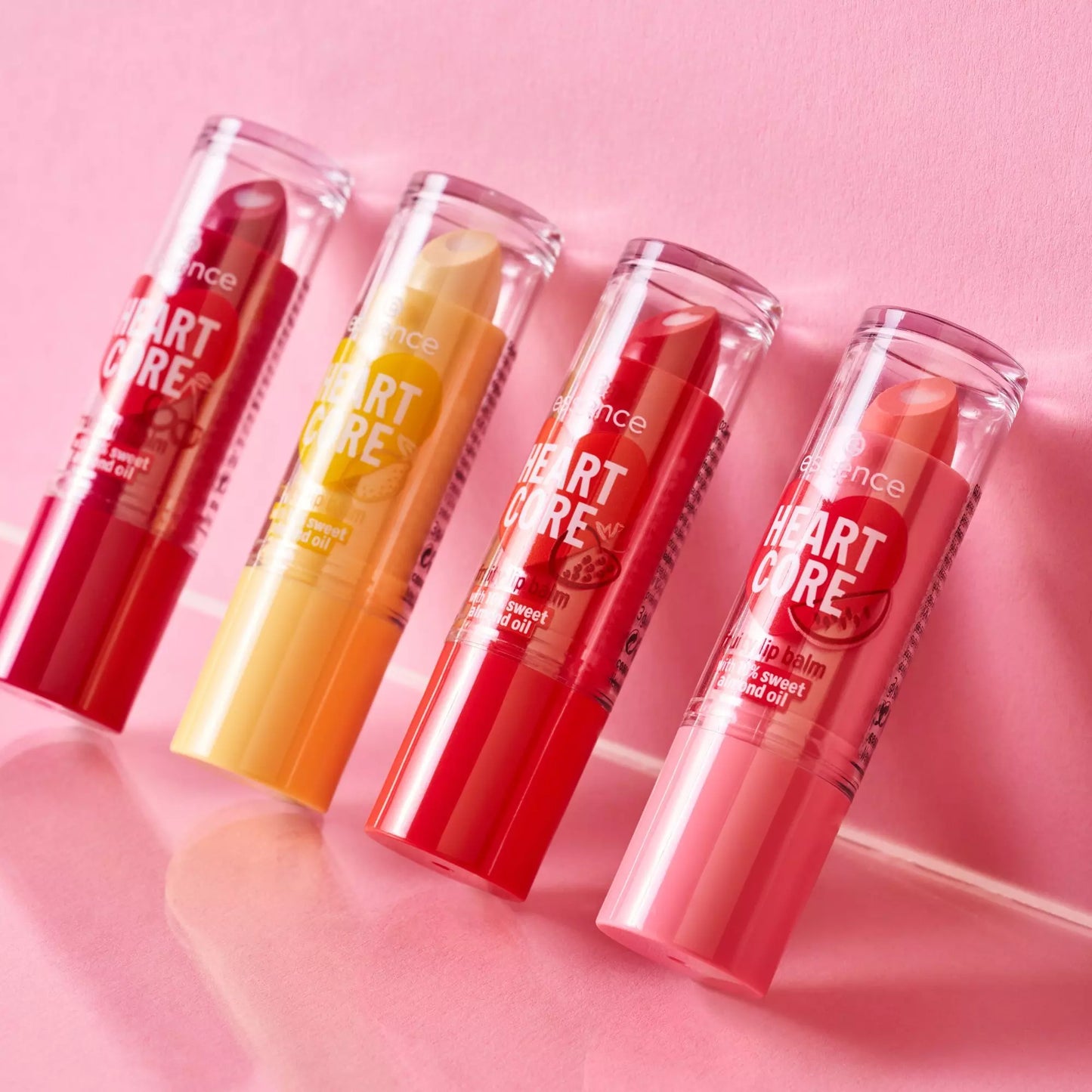 Essence HEART CORE balsamo labbra fruttato 01 crazy cherry